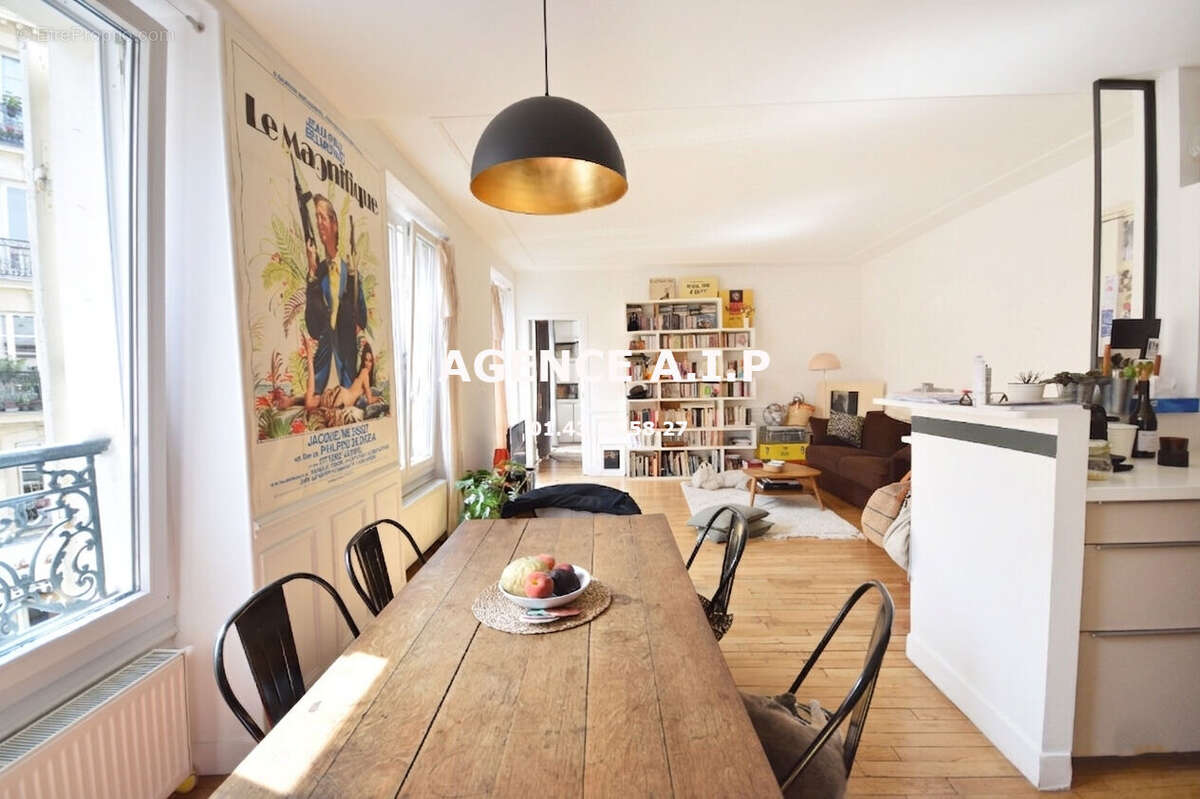Appartement à PARIS-18E