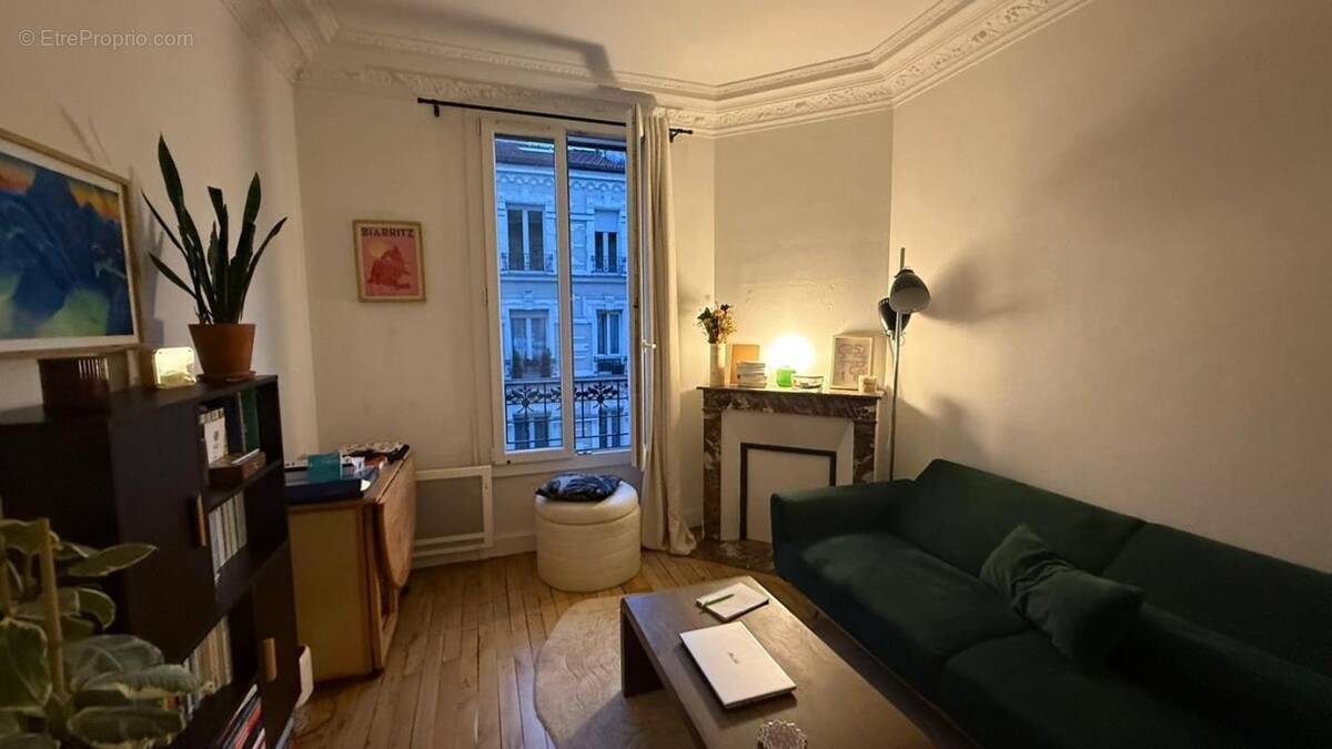 Appartement à SURESNES