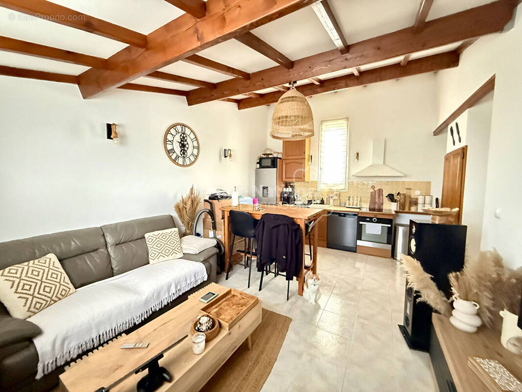 Appartement à VITROLLES