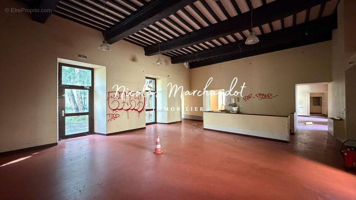 Appartement 146 m² à Rodez  - photo 3
