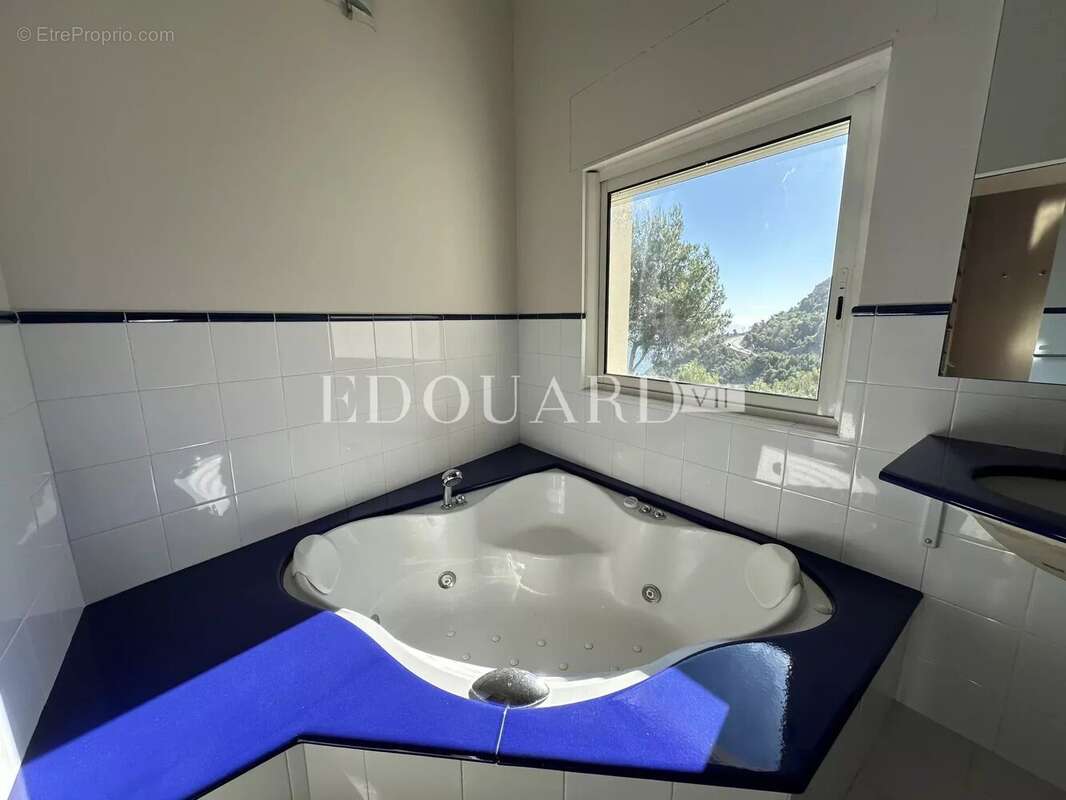 Maison à ROQUEBRUNE-CAP-MARTIN