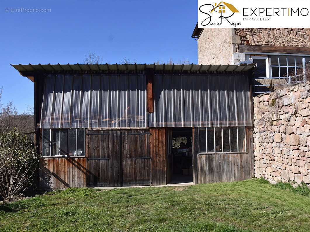 A Servant, Maison de 240 m2 sur parcelle de 2 011m2. - photo 4