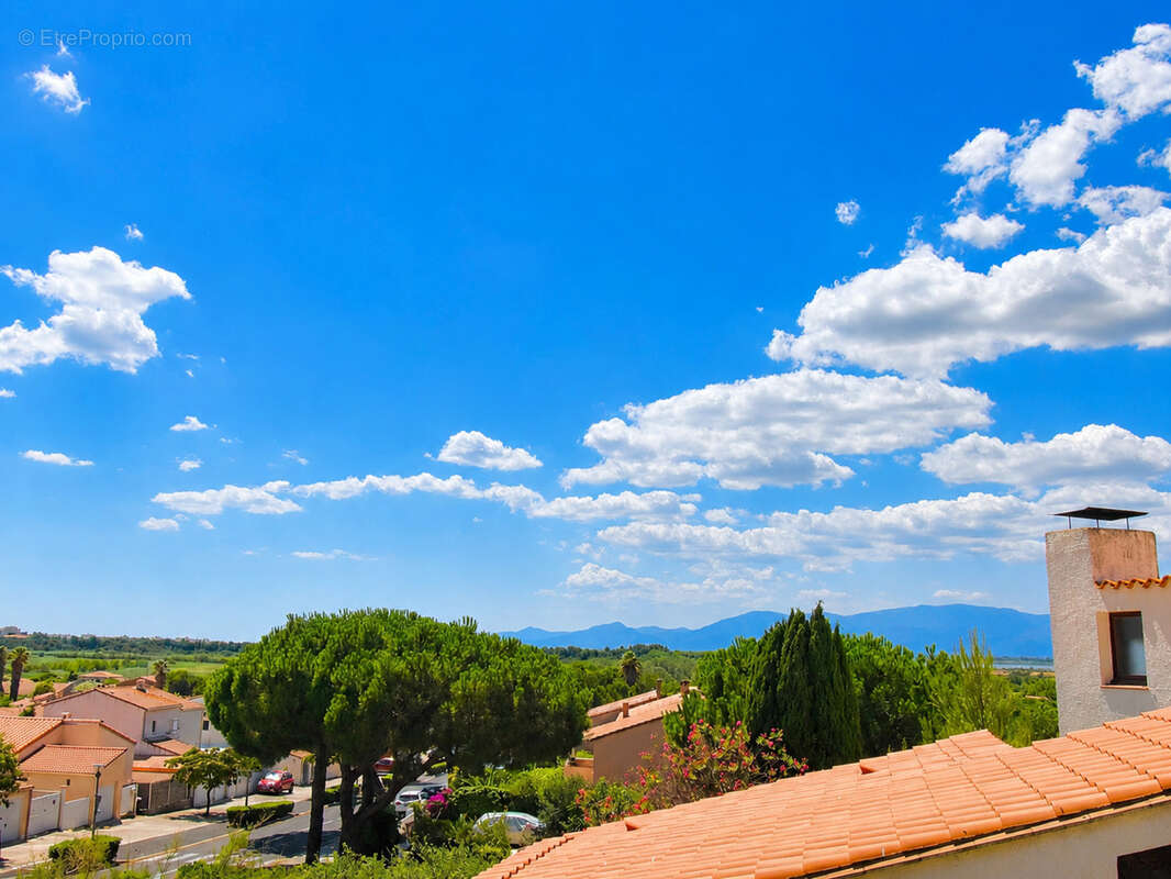 Villa méditerranéenne à vendre 7 pièces, 215 m² CANET EN ROUSSILLON (66) avec potentiel 2 logements, terrasses, jardin et garage - photo 18