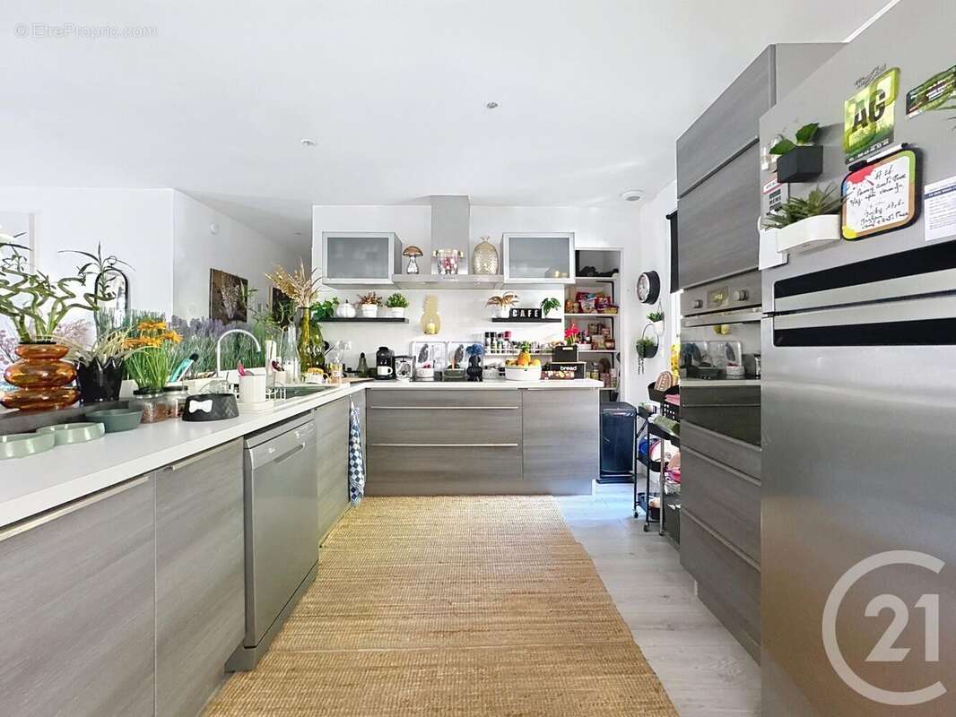 Maison 98 m² à Lorrez-Le-Bocage-Preaux  - photo 4