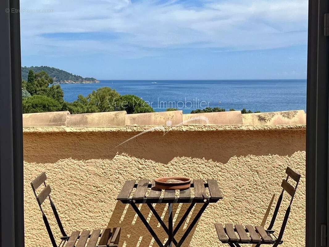 Appartement à LE LAVANDOU