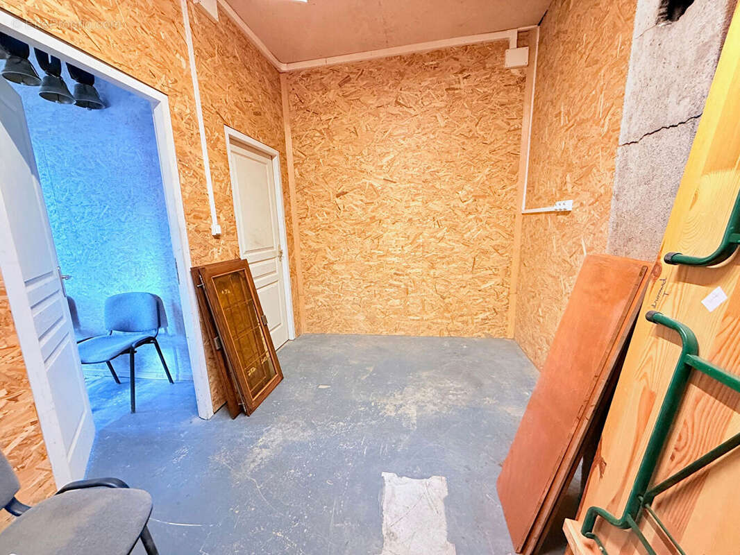 Commerce à BRETONVILLERS