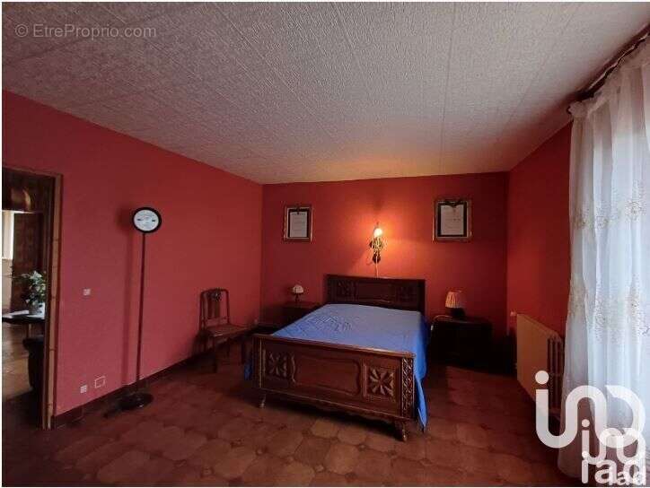 Photo 5 - Maison à MONTEREAU-FAULT-YONNE