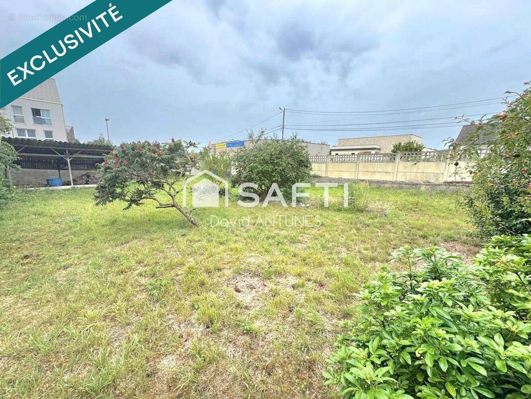 Photo 1 - Terrain à BONNIERES-SUR-SEINE