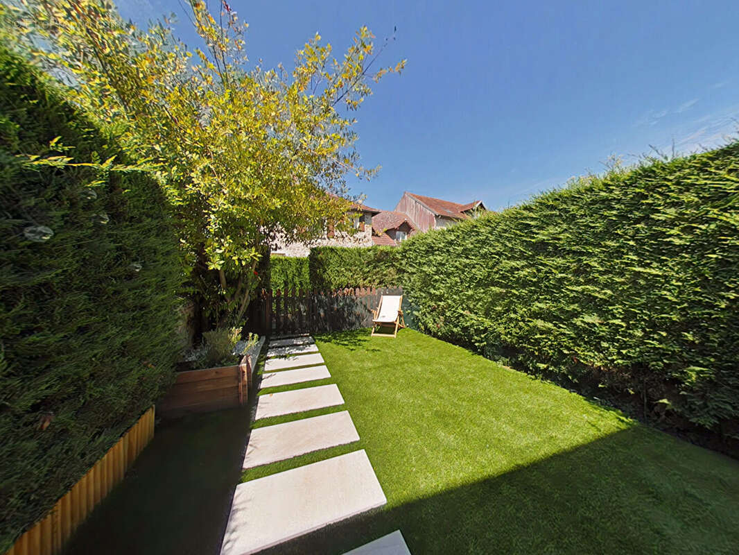DUPLEX avec jardin - photo 8