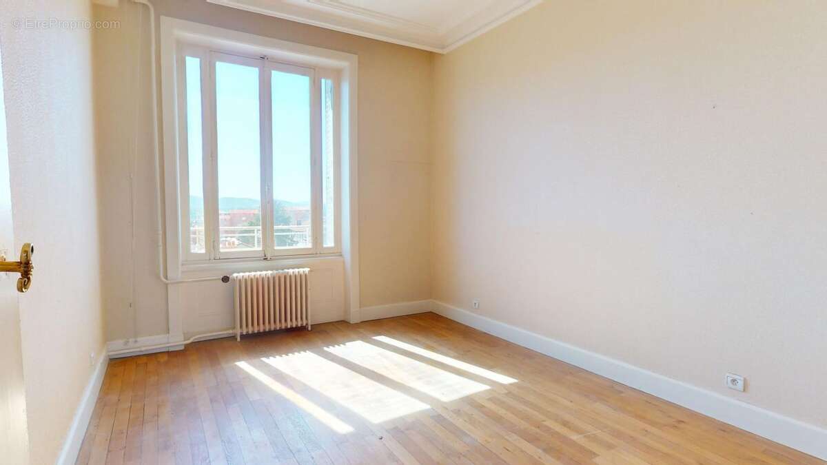 Appartement à LYON-4E