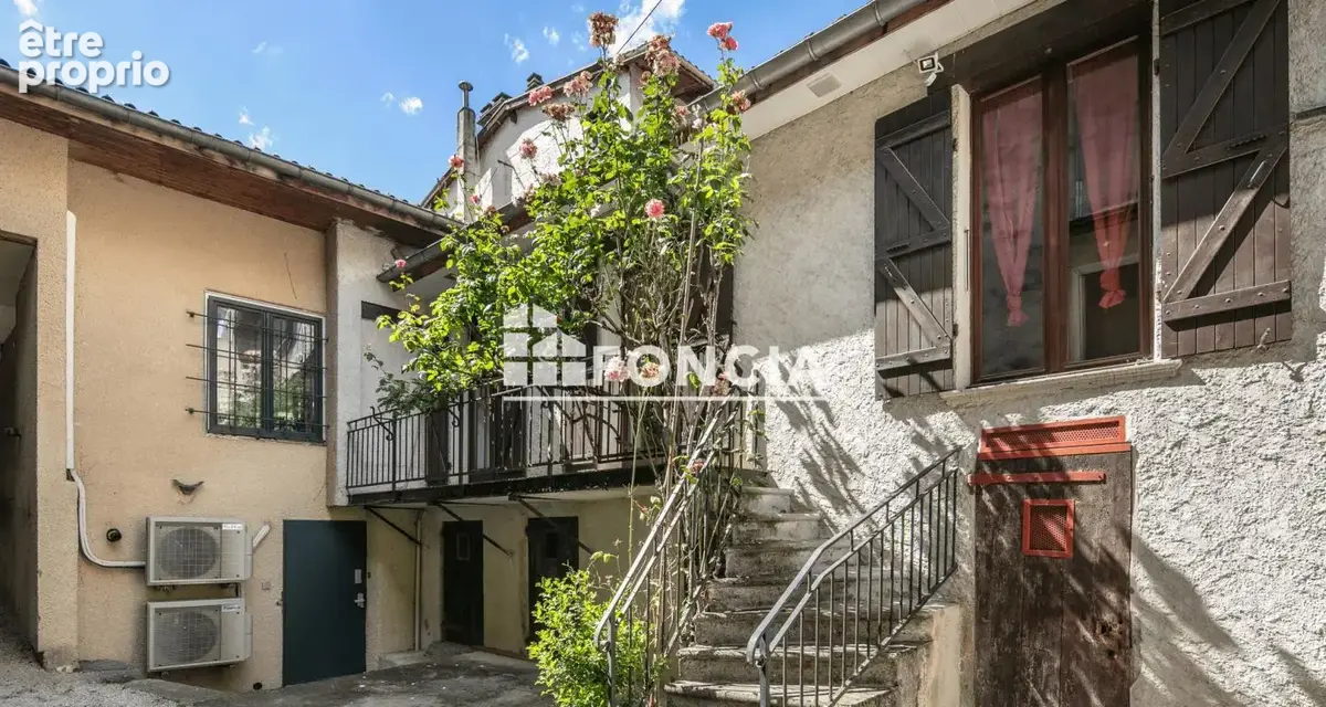 Maison à VIZILLE