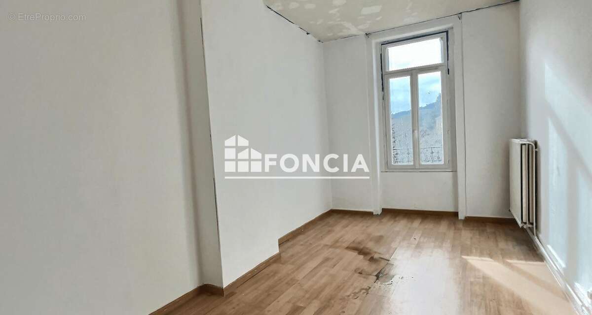 Appartement à FIRMINY