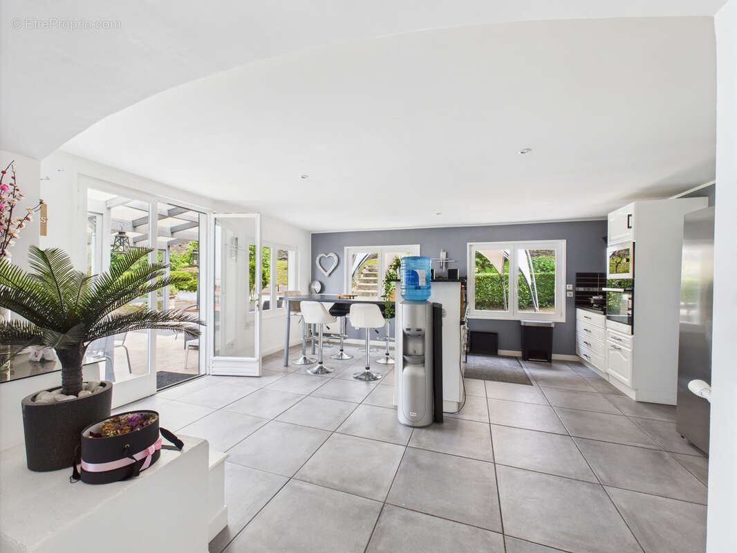 Maison à SAINT-ETIENNE