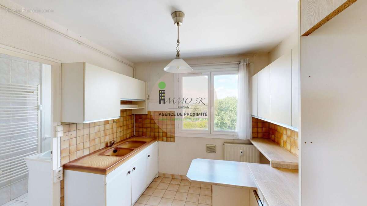 Appartement à RILLIEUX-LA-PAPE