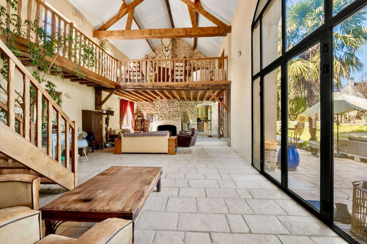 Maison à LES ALLUETS-LE-ROI