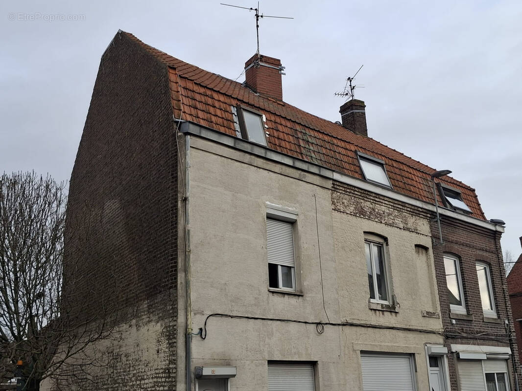 Maison à LEZENNES