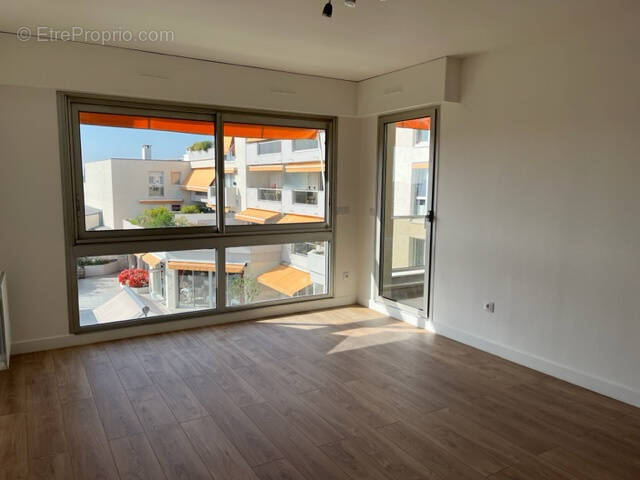 Appartement à NOGENT-SUR-MARNE
