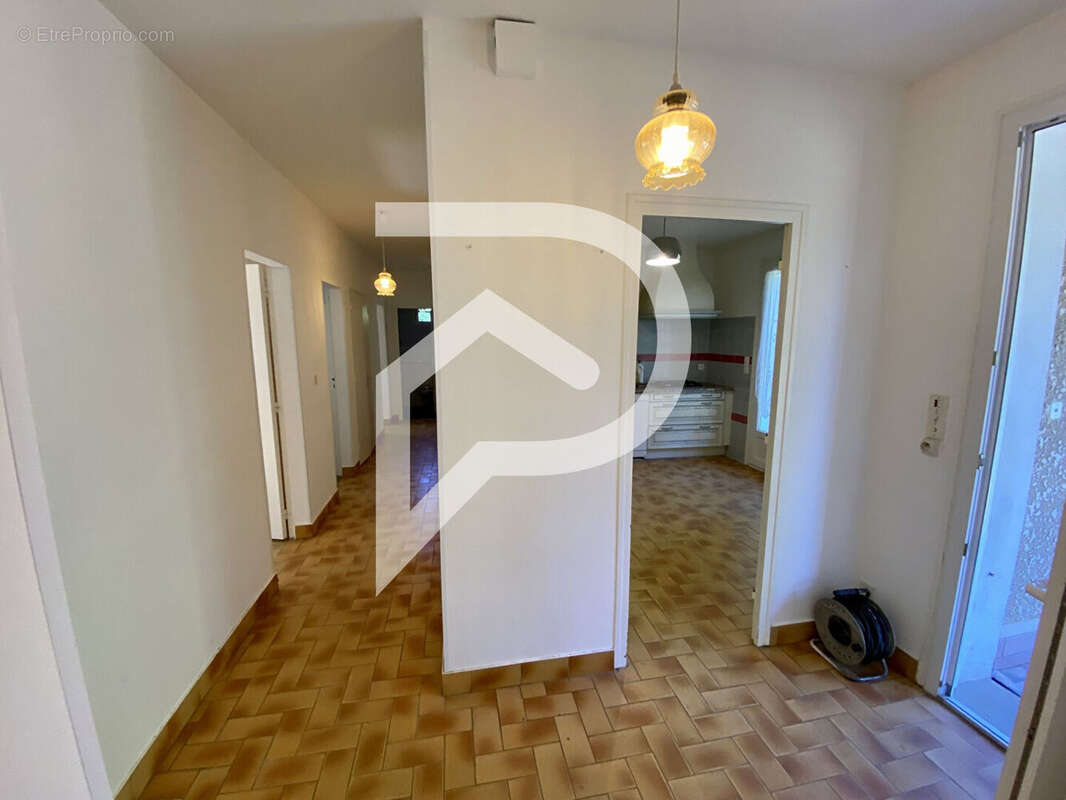 Maison à SAINT-JEAN-D&#039;ATAUX