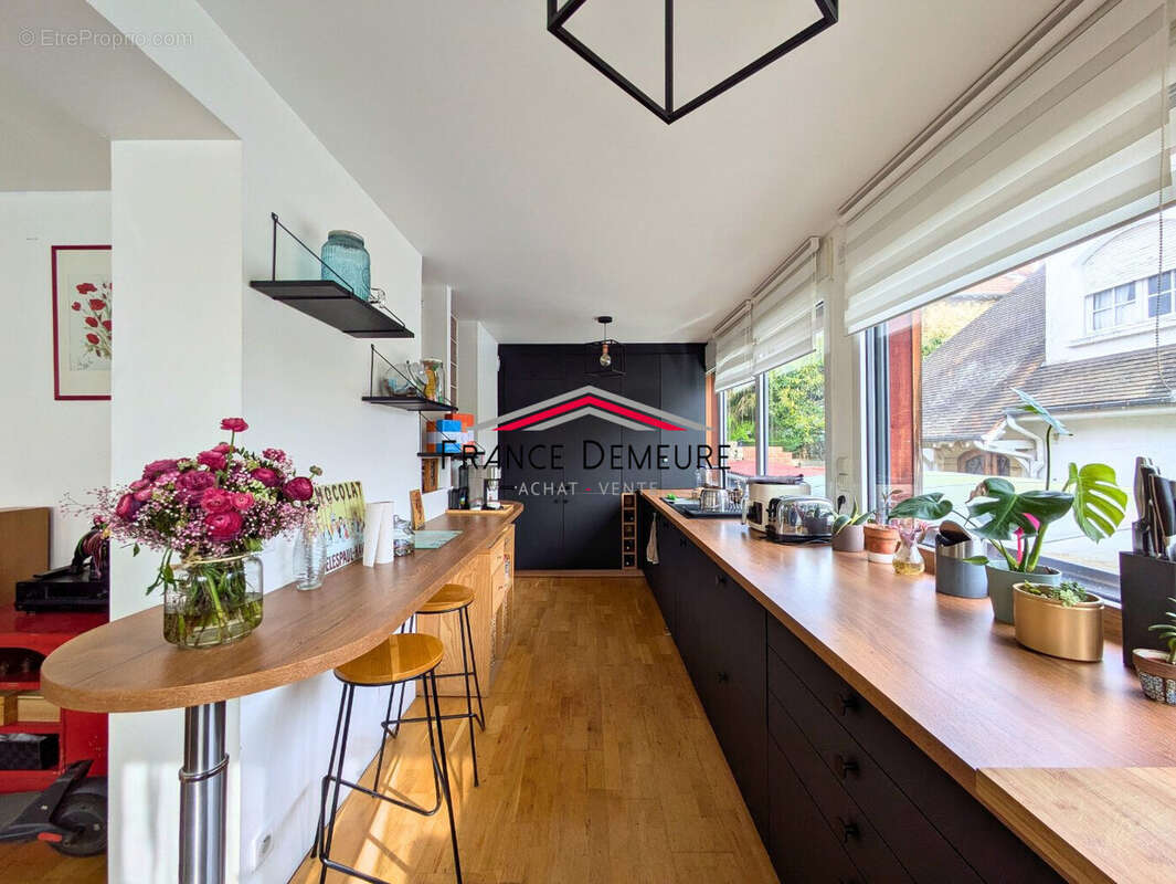 Maison à SAINT-LEU-LA-FORET