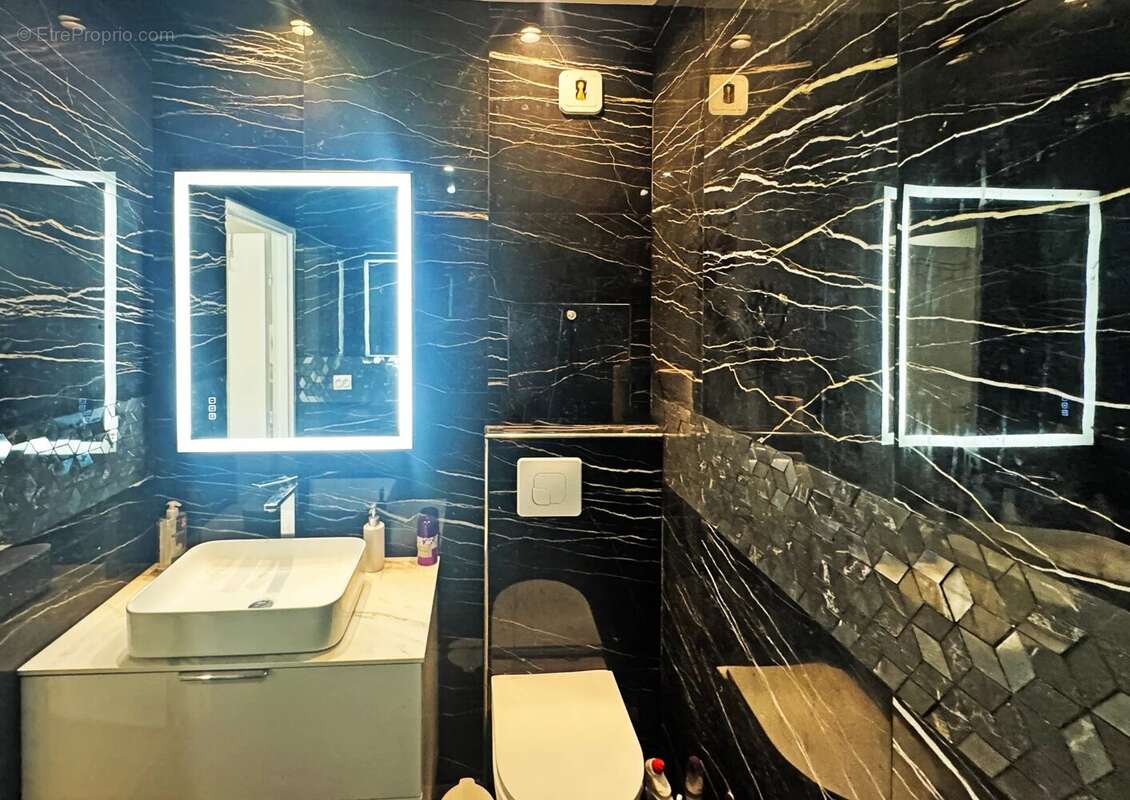 Appartement à PARIS-13E
