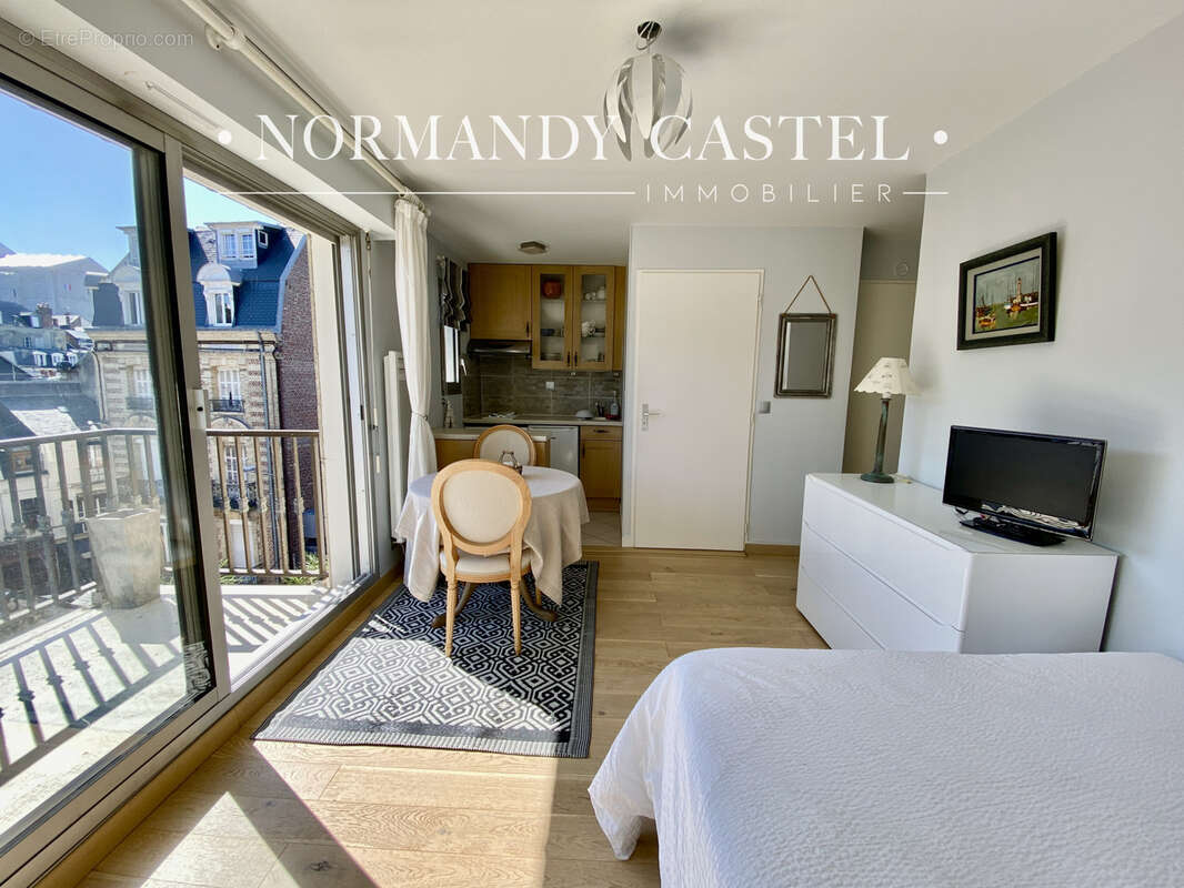 Appartement à TROUVILLE-SUR-MER