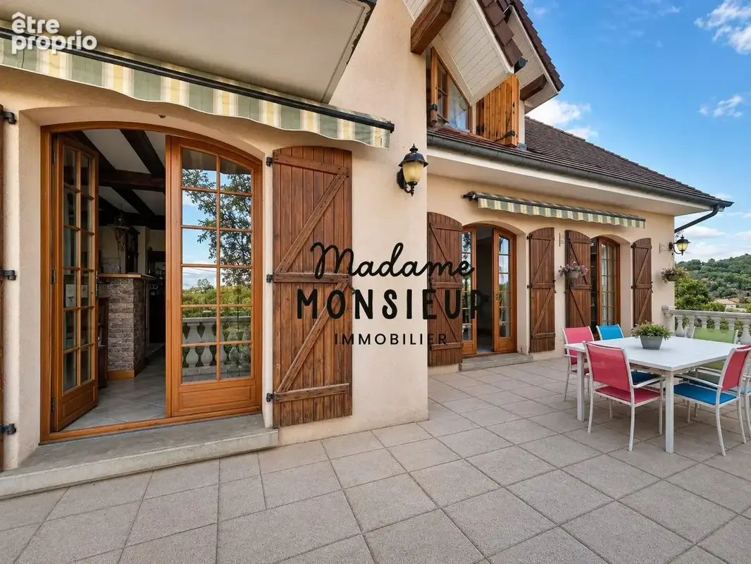 Maison 5 pièces 163 m² à vendre à Saint-Savin (38300) - photo 6