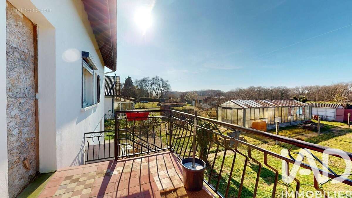 Maison 120 m² à Orthevielle  - photo 3