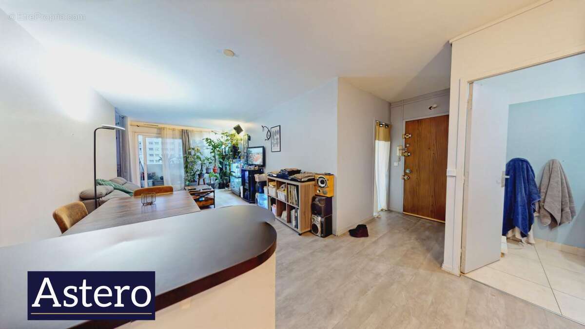 Appartement à COLOMBES