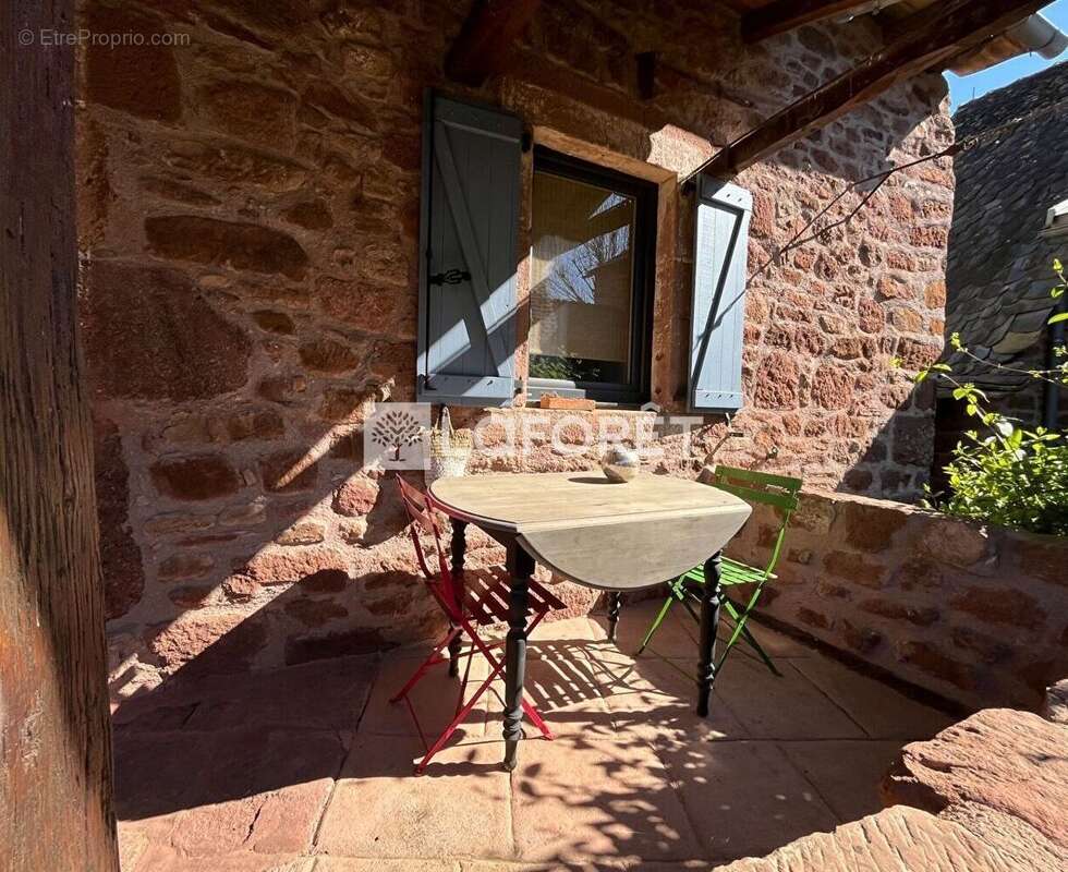 Maison à SAINT-CHRISTOPHE-VALLON