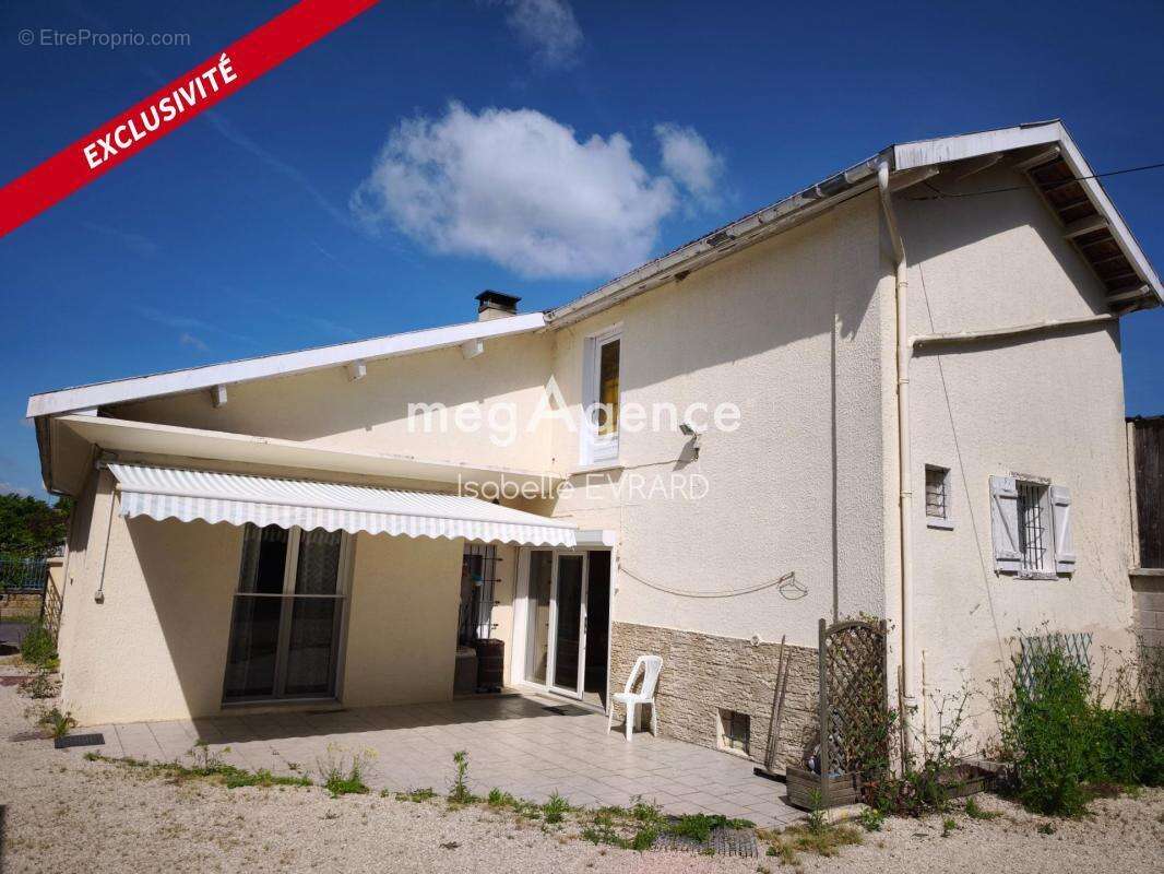 4 chambres dont 2 en RDC, dépendances et jardin - photo 7