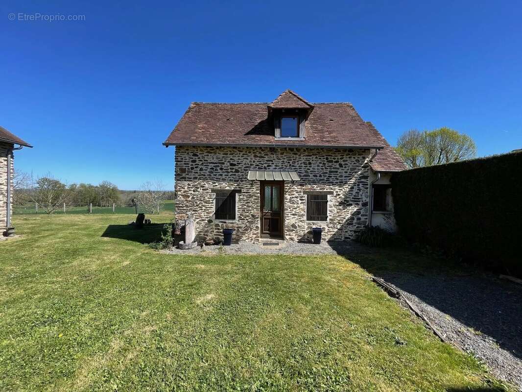 Maison à PAYZAC