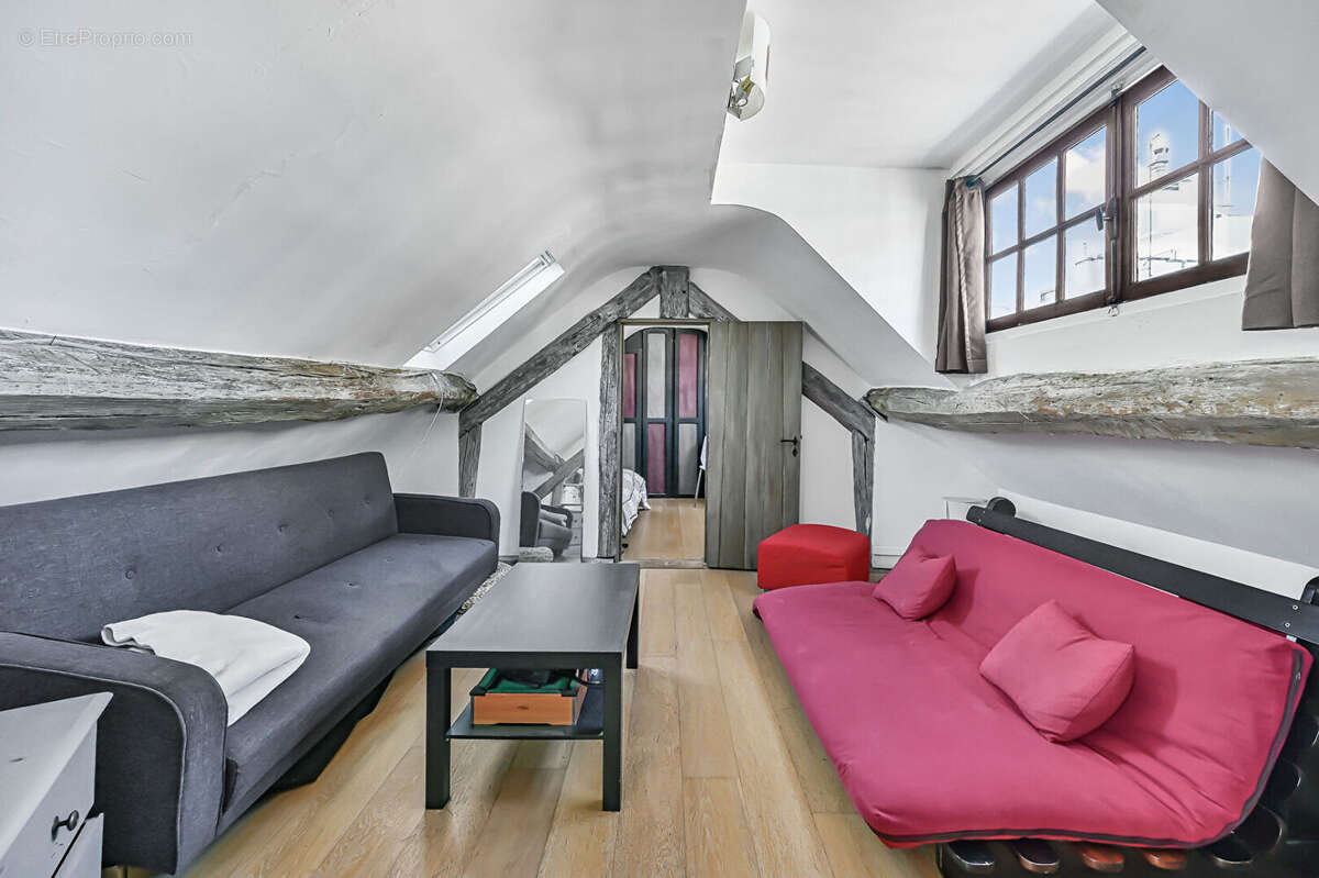 Appartement à PARIS-11E