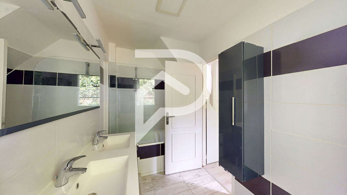 Appartement à TRIEL-SUR-SEINE