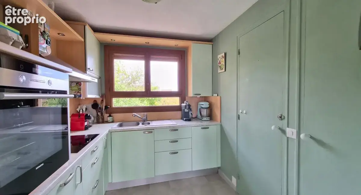 T3, 54 m², sous sol total, terrain 604 m², bon état - photo 6