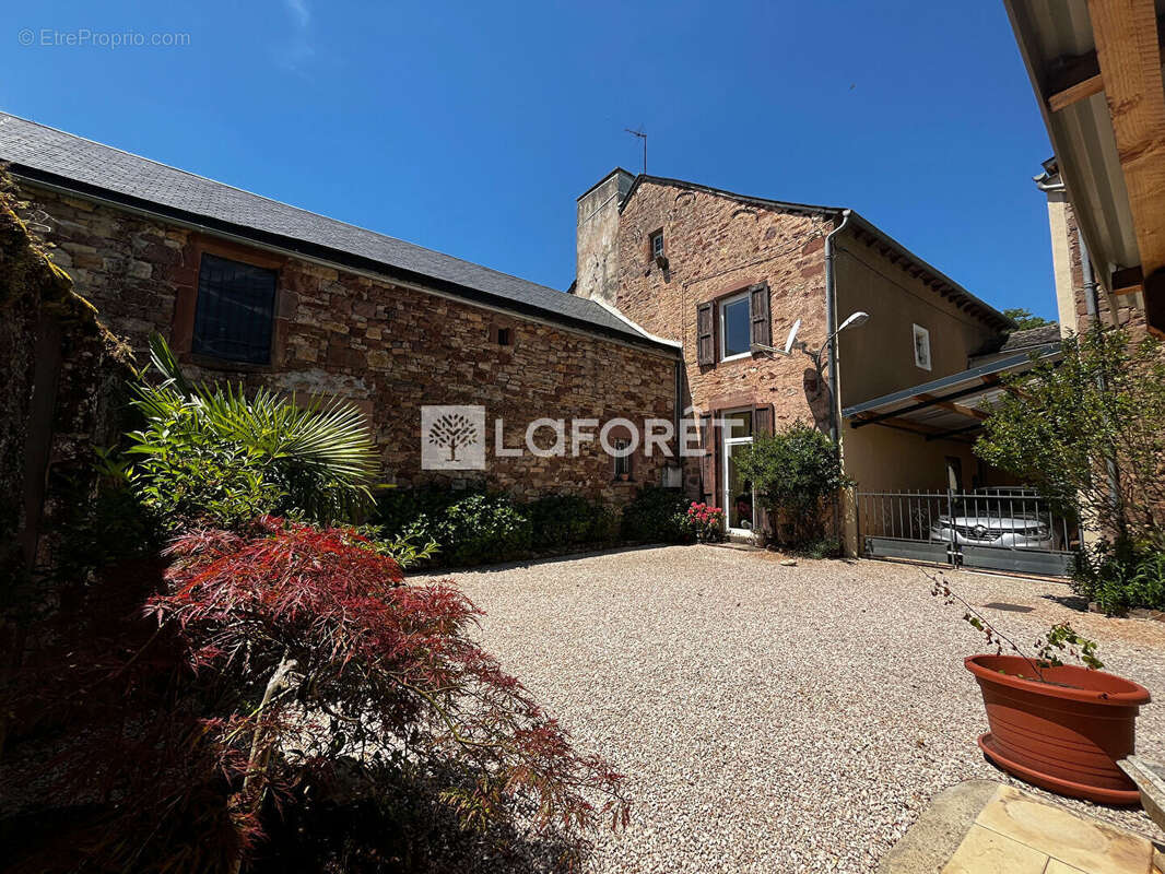 Onet le chateau - demeure de 180 m2 sur 2000m2 - photo 2