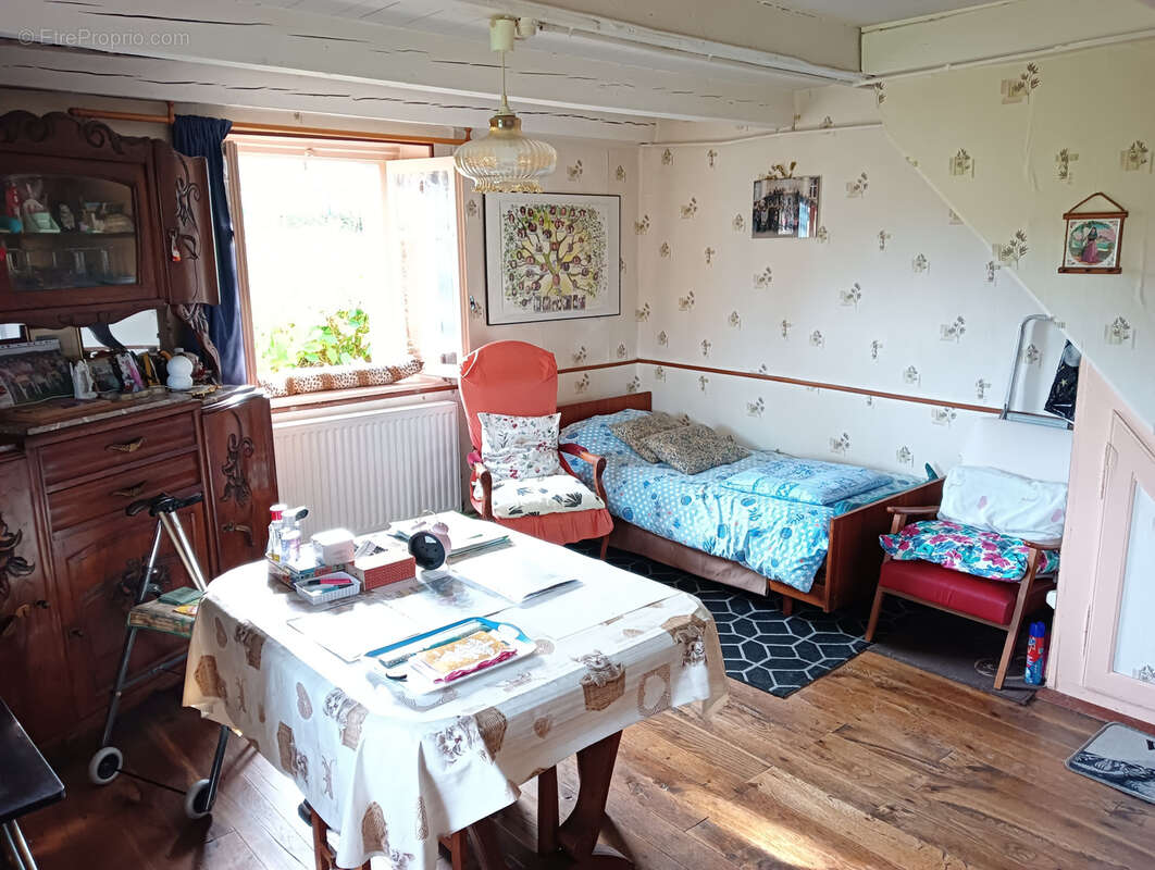 Maison à FOUGEROLLES