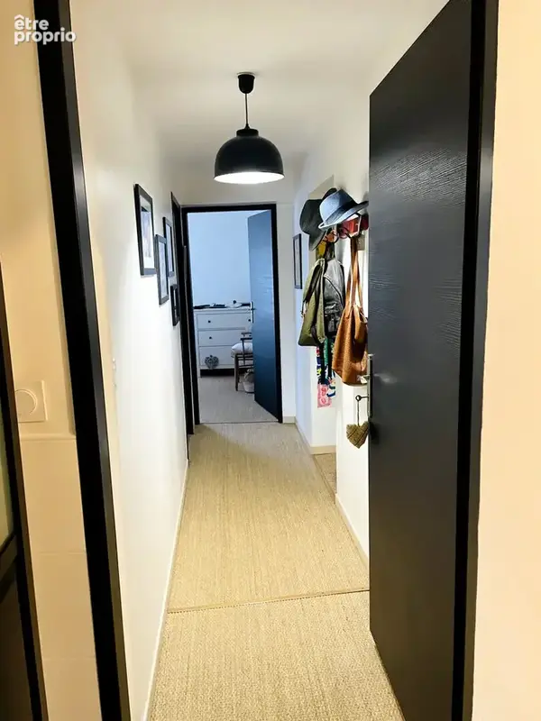 MAISON RENOVEE  de 174m2 avec piscine et garage - photo 11