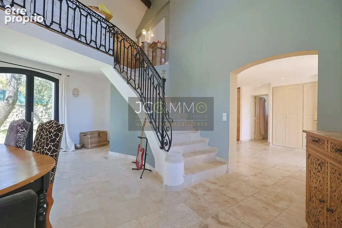 Propriété T7 de 232m2 hab avec double garage, dépendance, piscine et 2 352m2 de terrain - photo 7