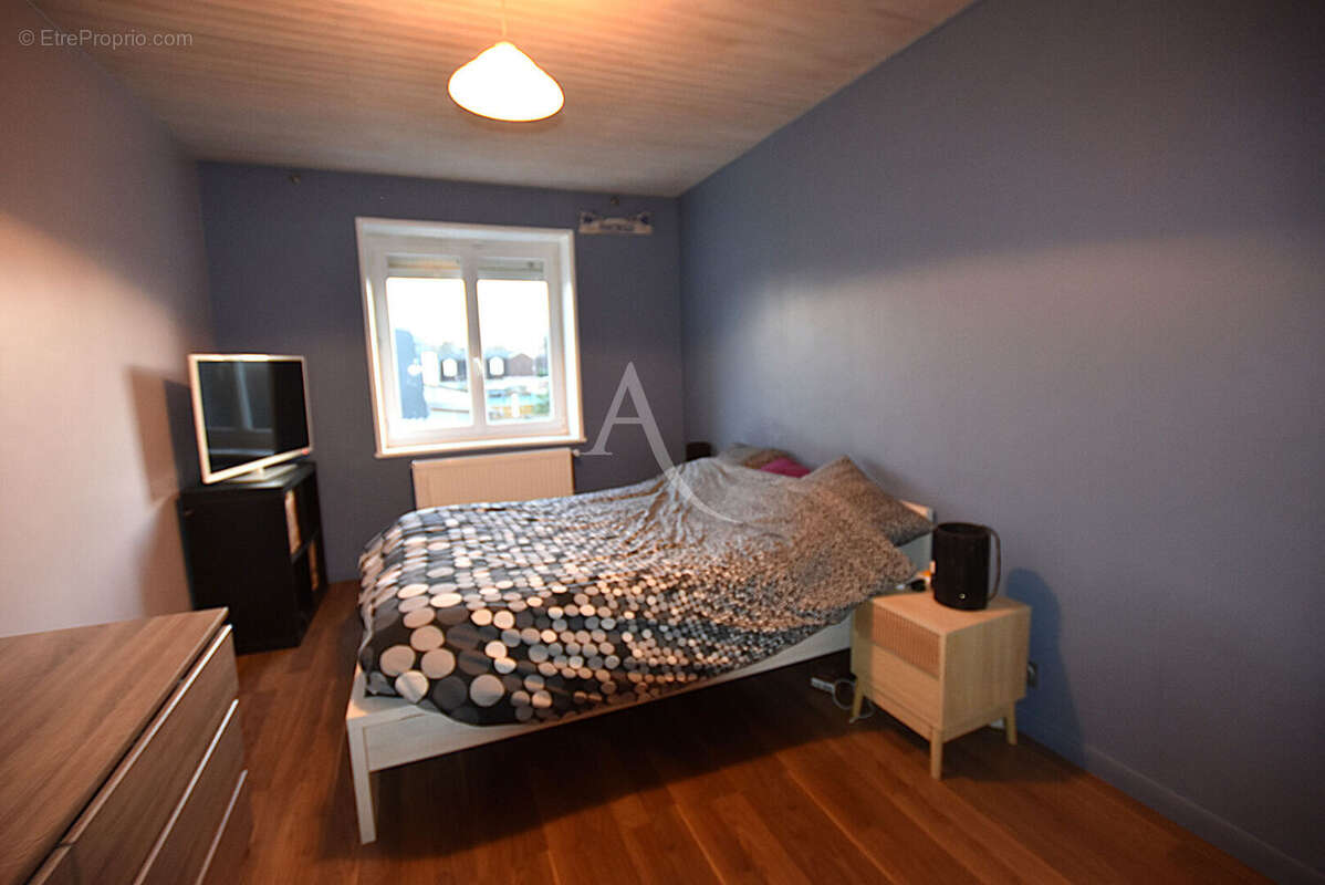 Maison à COMBS-LA-VILLE