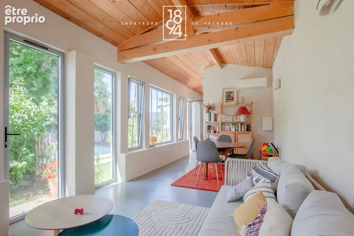 Maison T4 à vendre Saint-Victoret Pas des Lanciers (13730)  130 m²  Dépendance I Piscine I Jardin - photo 5