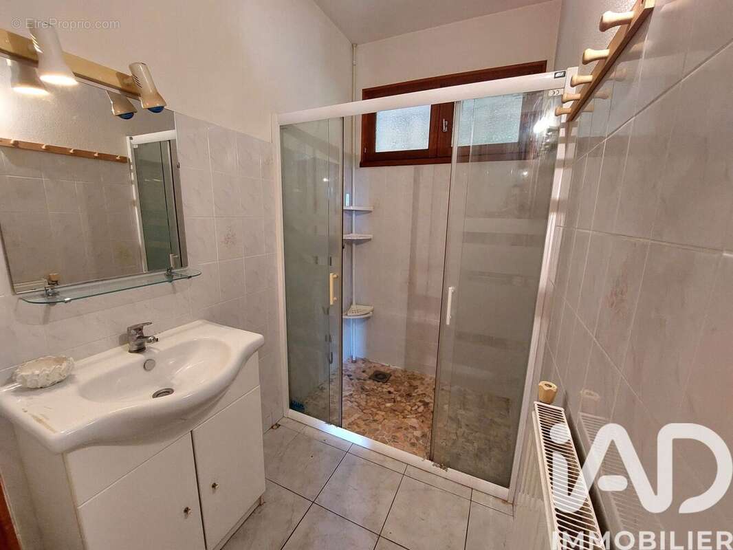 Maison 160 m² à Montazeau  - photo 6
