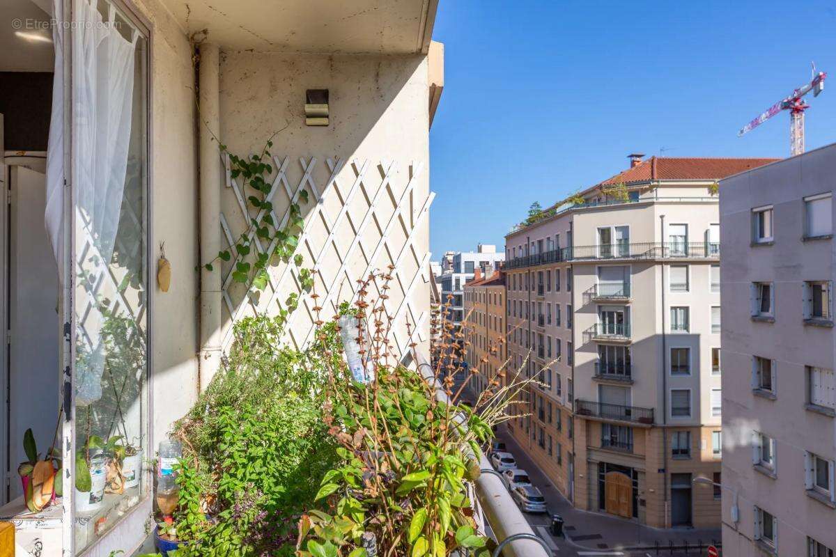 Appartement à LYON-6E