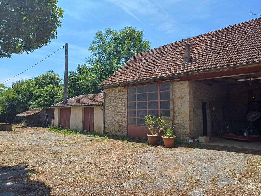 Maison à LARROQUE-TOIRAC
