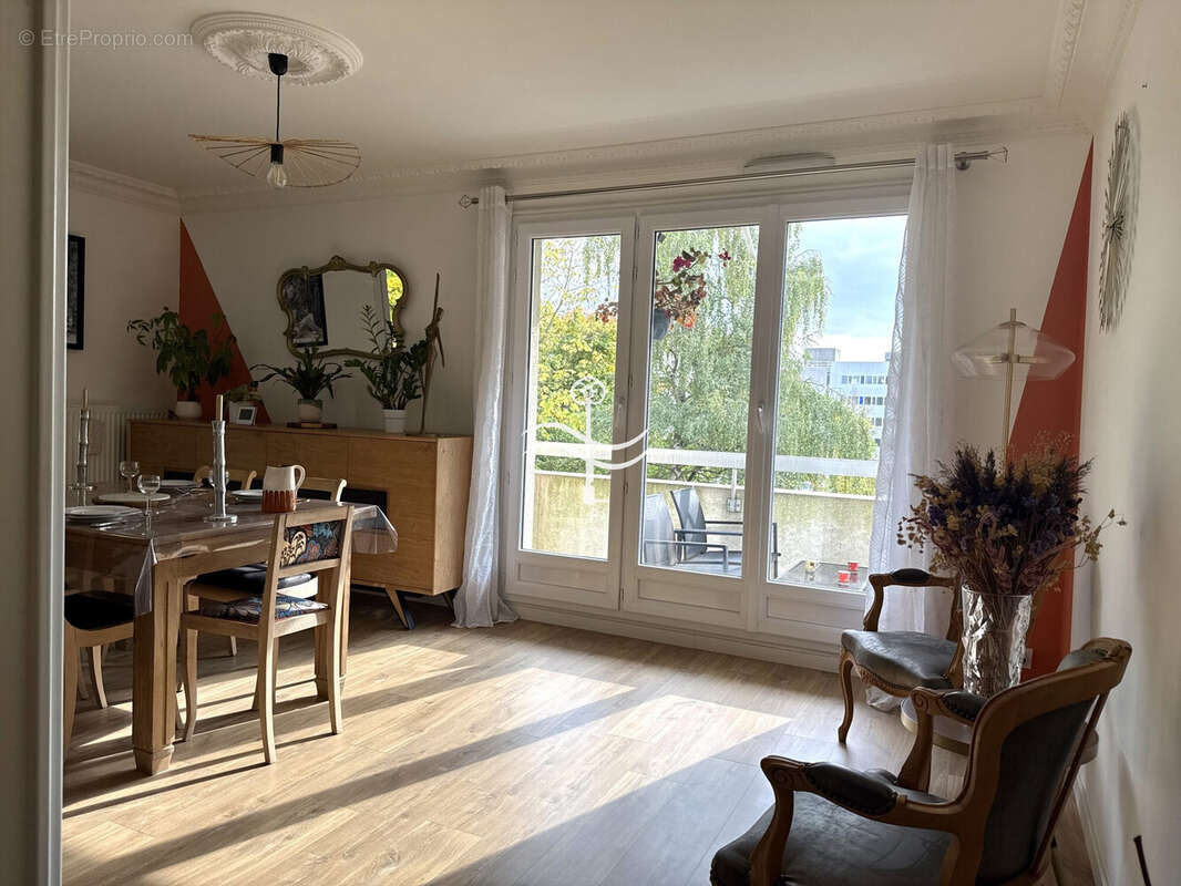 Appartement à HEROUVILLE-SAINT-CLAIR