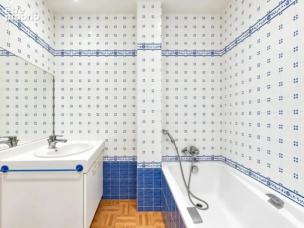 VILLEFRANCHE-SUR-MER - Appartement-Villa 157m2 - photo 11