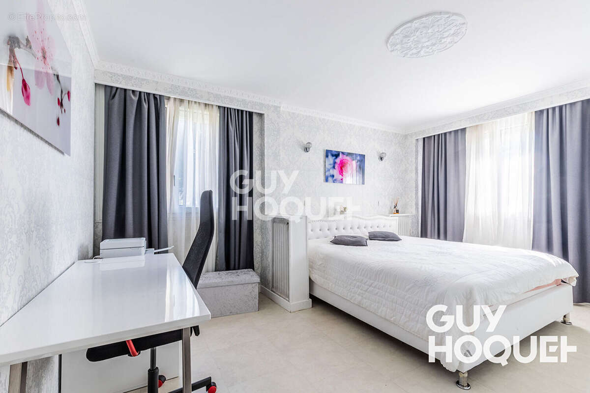 Appartement à ATHIS-MONS