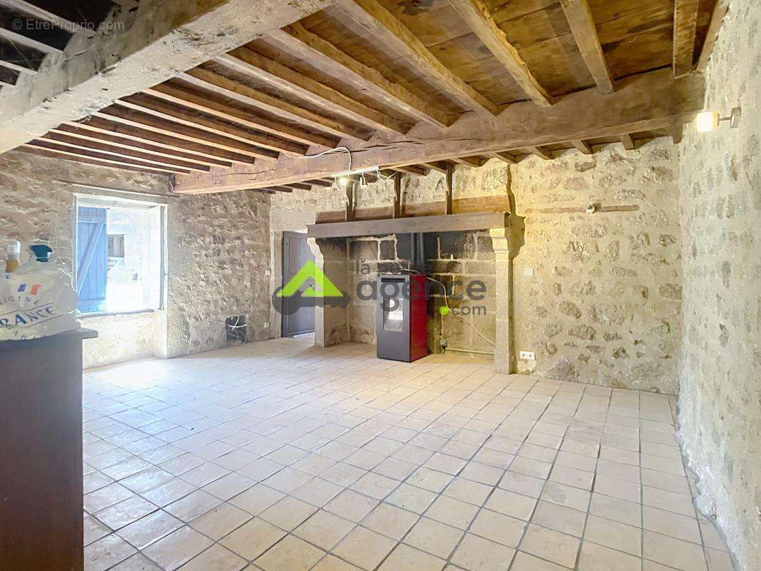 Maison pierre + grange 100 m2   charme + potentiel   campagn - photo 3