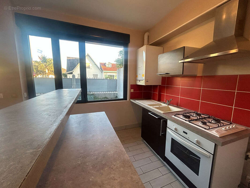 Appartement à FOURAS