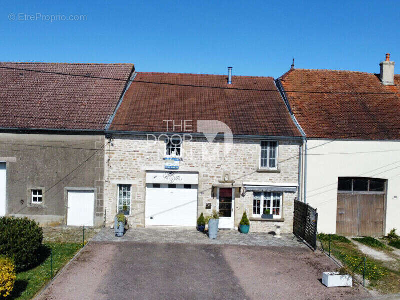 Maison à LAVERNOY