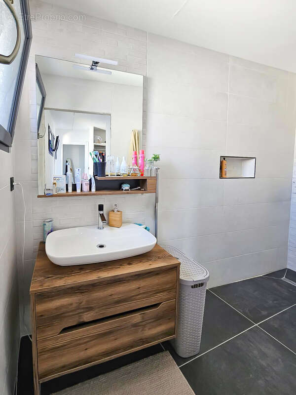 Maison à SAINT-MAURICE-L'EXIL